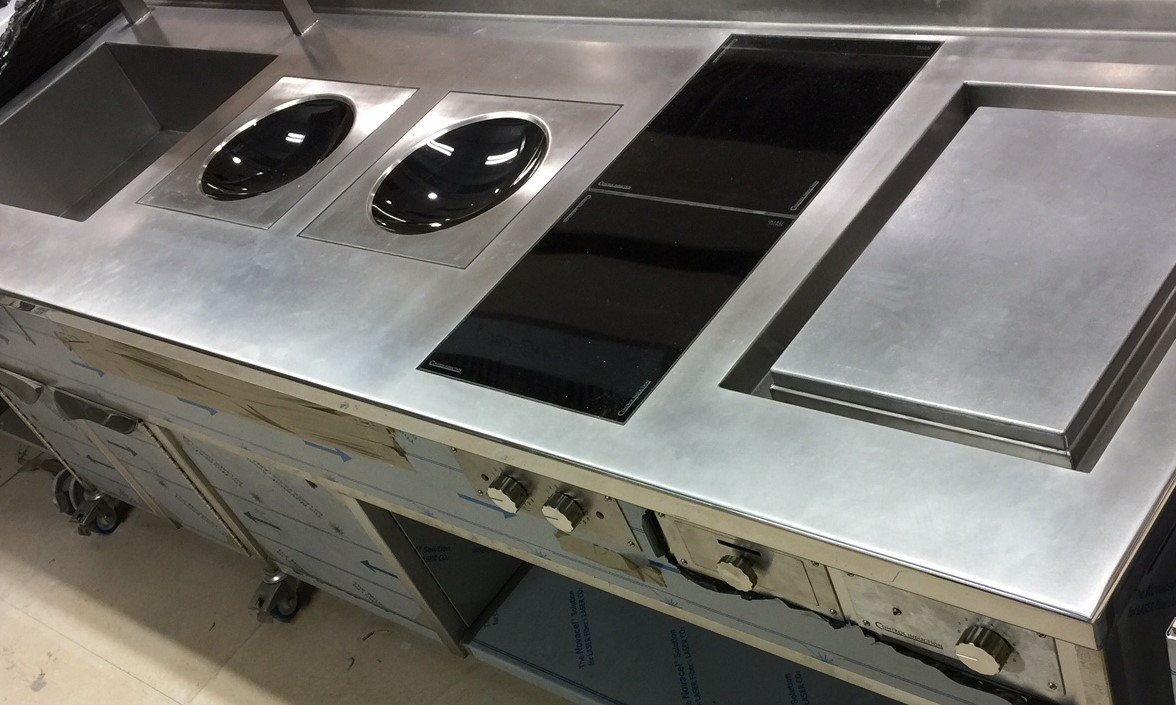 induction stove with woks